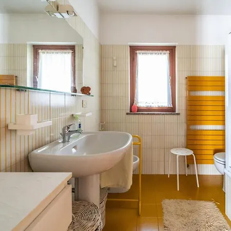 Apartment Visogliano Roomy W/ Terrace Near The Station *